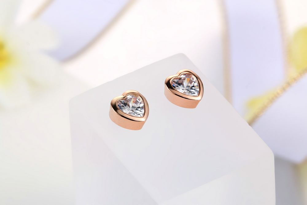 Round Stud Earrings Zircon Micro-Inlaid Gold Earrings